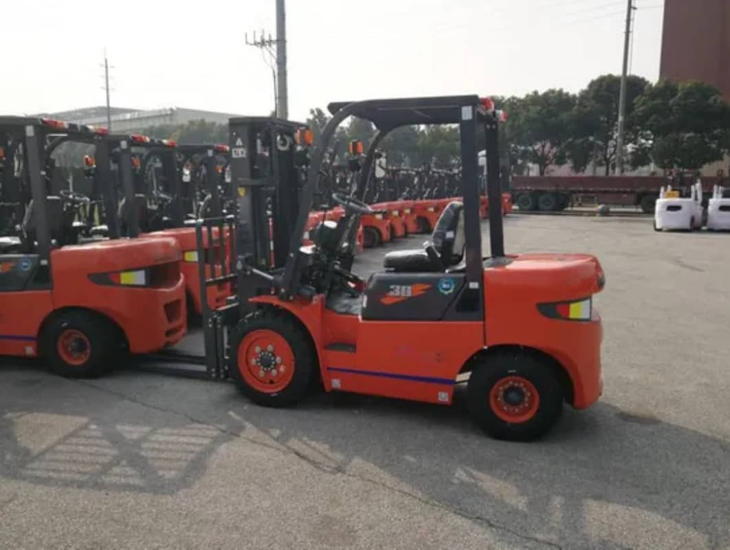 Fork lift